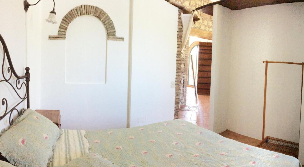 Relais Casale Il Poggetto - Olivo 2 By Zoom In Earth Apartment Cecina  Luaran gambar