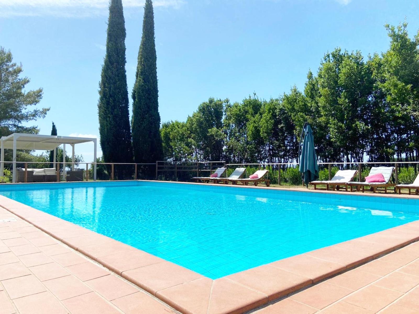 Relais Casale Il Poggetto - Olivo 2 By Zoom In Earth Apartment Cecina  Luaran gambar