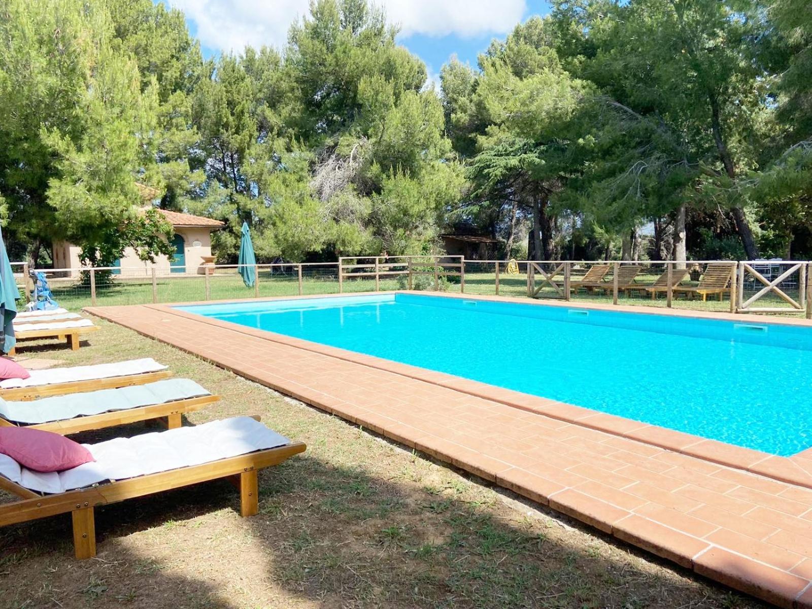 Relais Casale Il Poggetto - Olivo 2 By Zoom In Earth Apartment Cecina  Luaran gambar